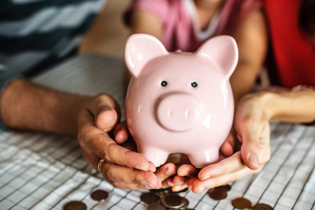 Helping Hands with Instant Cash Loans No Credit Checks