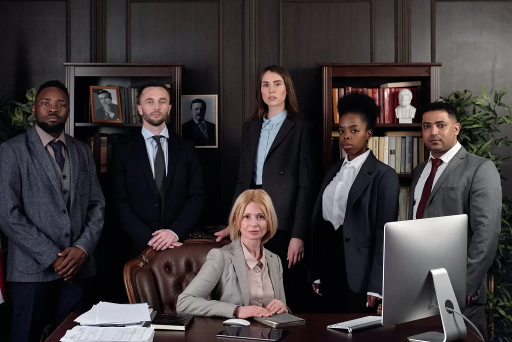 5 Reasons Why Businesses In Dubai Need To Hire Employment Lawyers