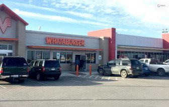 does whataburger take apple pay