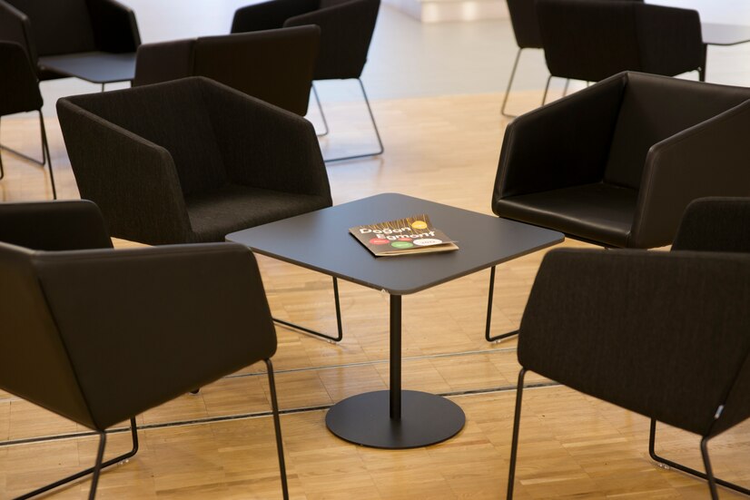 restaurant chairs with Polyurethane Leather seats