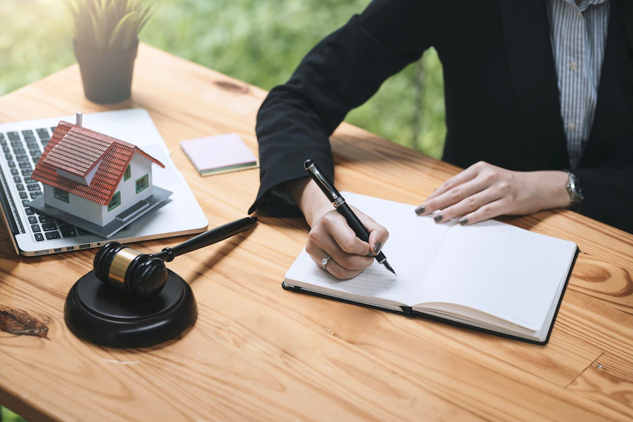 7 Best Questions To Ask Before Hiring A Foreclosure Defense Attorney