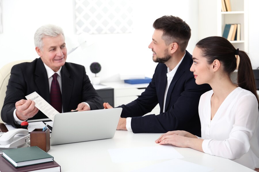 When Should You Hire A Workers Compensation Lawyer?
