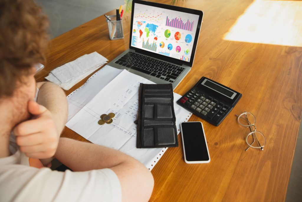 How the Right Bookkeeping System Fuels Business Success?