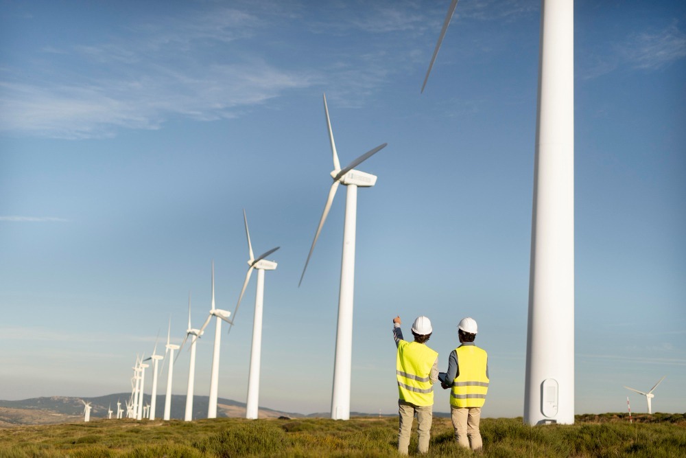 Navigating the Complexities of Wind Turbine Blade Repair: Challenges and Evolving Solutions