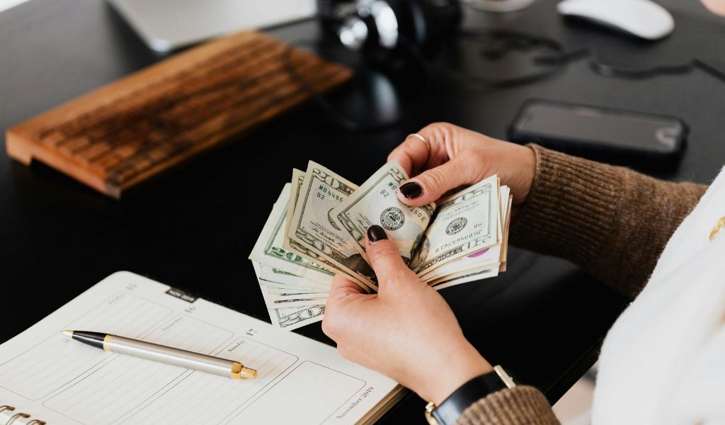Why Every Small Business Needs a Bookkeeper
